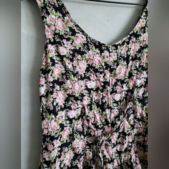 Live Life By Sanctuary Floral Romper Button Front Tie back Flowy Cottage Sz S - Picture 5 of 14